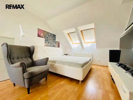 Pronájem mezonetového bytu 2+kk s terasou, Brno - Černovice. - Фото 4