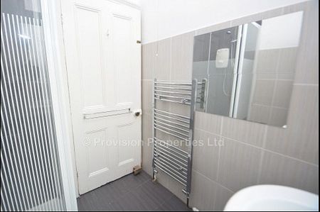 3 Bedroom Student Lets Leeds - Photo 3