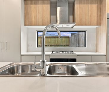 NEW BUILD HOME FOR RENT IN DEANSIDE - Photo 4