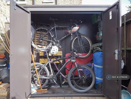 3 bedroom maisonette to rent - Photo 4