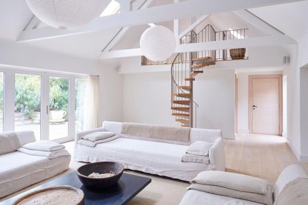 5 bedroom detached house to rent - Photo 4