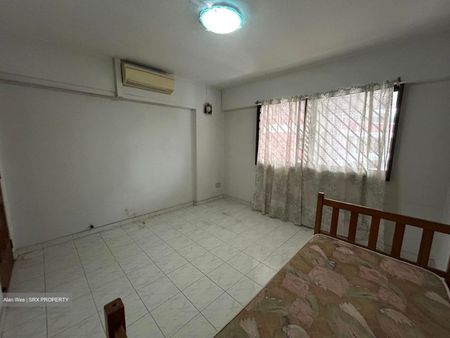 Blk 2 Toh Yi Gardens (Bukit Timah), HDB Executive - For Rent - Photo 5