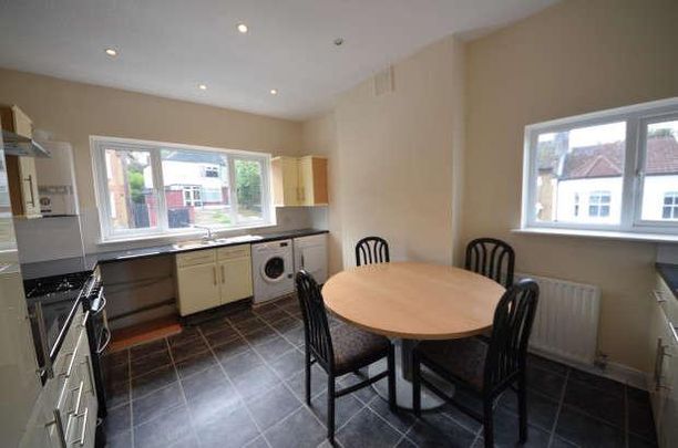 Hillcourt Road, East Dulwich, London, SE22 - Photo 1