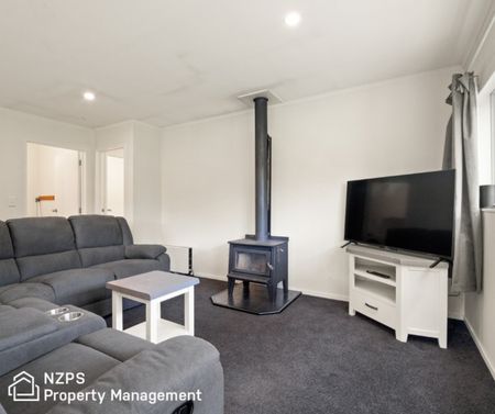 318 Brighton Road, Waldronville - Photo 2