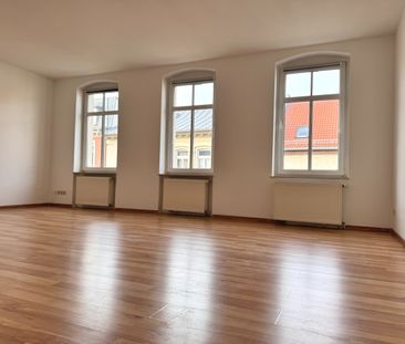 *** Helle große 3 Raumetagenwohnung | Balkon | zentrumsnah *** - Photo 2