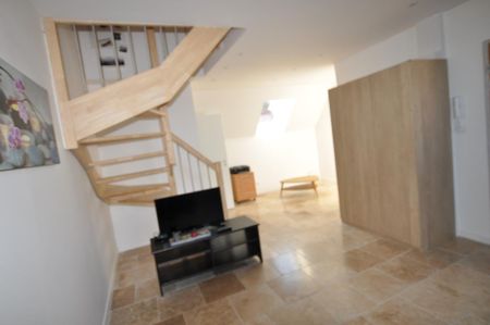 2 PIECES DUPLEX CENTRE-VILLE - Photo 2