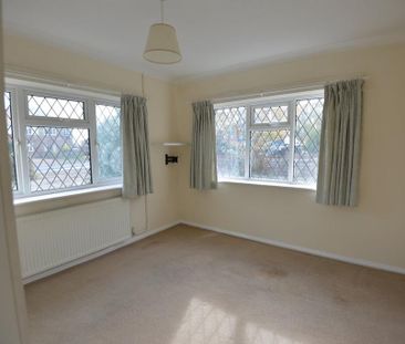 2 bedroom bungalow to rent - Photo 6