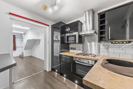 1 bedroom end of terrace house to rent - Photo 3