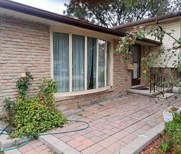 For Lease - 185 Appalachian Crescent Unit# Upper, Kitchener, Ontario - Photo 4