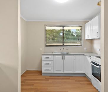 Neat 3 bedroom home - Photo 4