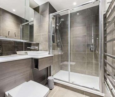 Hamlet Court, Smithfield Square, Hornsey, N8 - Photo 4