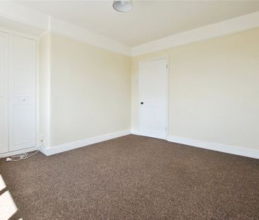 2 bedroom maisonette to rent - Photo 5