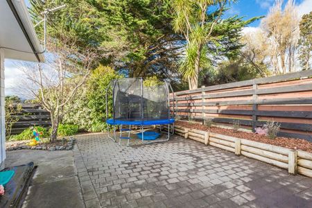 32a Transom Close, Porirua - Photo 5