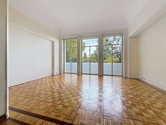 Tout savoir sur cet appartement à Bruxelles, à Bruxelles - Photo 1