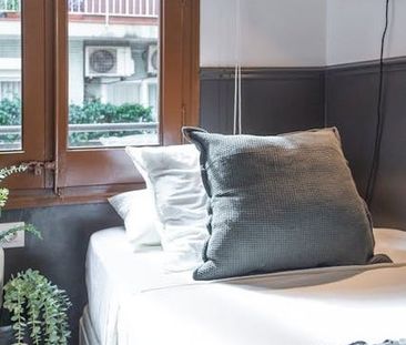 Carrer de lEscorial, Barcelona, Catalonia 08024 - Photo 6