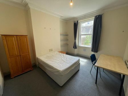 7 bedroom house share to rent - Photo 3