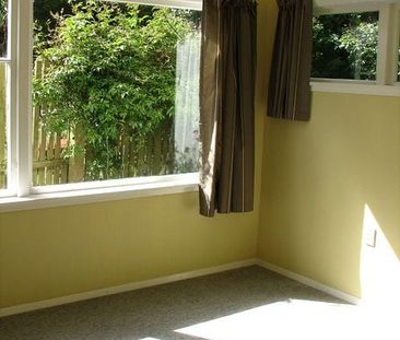 3 bedroom flat Northland - Photo 6