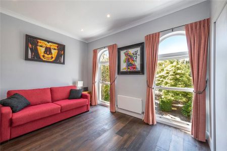 4 bedroom terraced house to rent - Photo 2