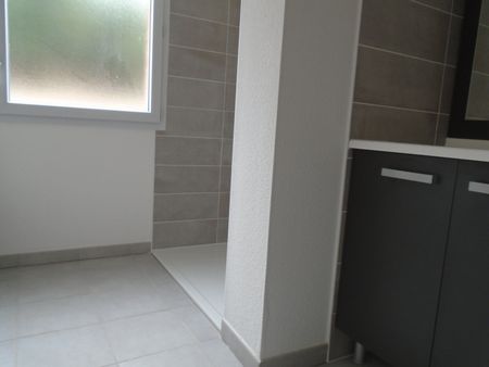Location Appartement 1 pièce 26m² CASTANET TOLOSAN 31320 - Photo 2