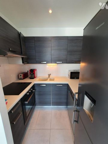 A LOUER A LILLE - EURALILLE - Photo 4