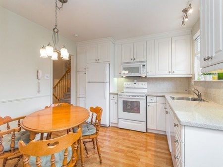 For Lease - 10 Arrowflight Drive, Markham, Ontario - Photo 4