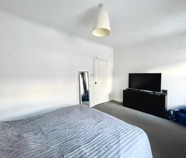 Station Street, BARRY - Photo 3