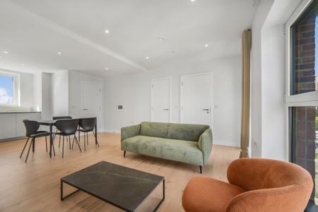 161 Evelyn Street Deptford SE8 - Photo 2