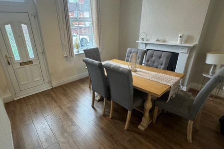 East Street - Photo 5