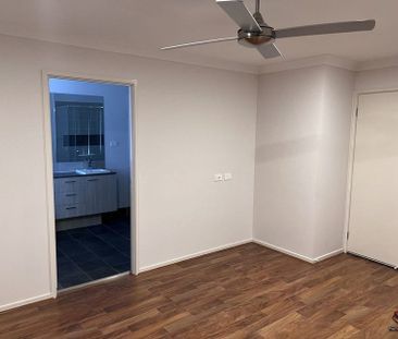 Hill Top Modern 5 bed 5 bath house with Grand View - Photo 3