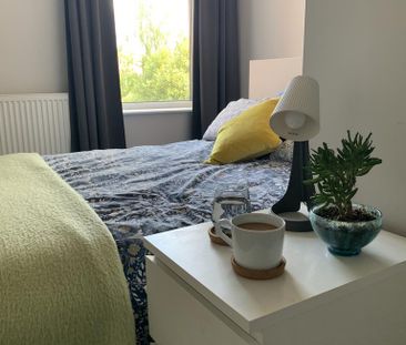 1 bedroom in a house share to rent - Photo 1