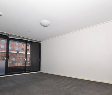 511/668 Bourke Street - Photo 2