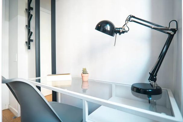 Calle de Ibiza, Madrid, Community of Madrid 28009 - Photo 1