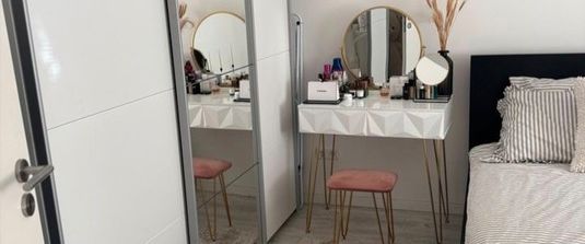 Exklusive, frisch sanierte und möblierte 2-Zimmerwohnung in zentraler Lage in Nürnberg - Foto 1