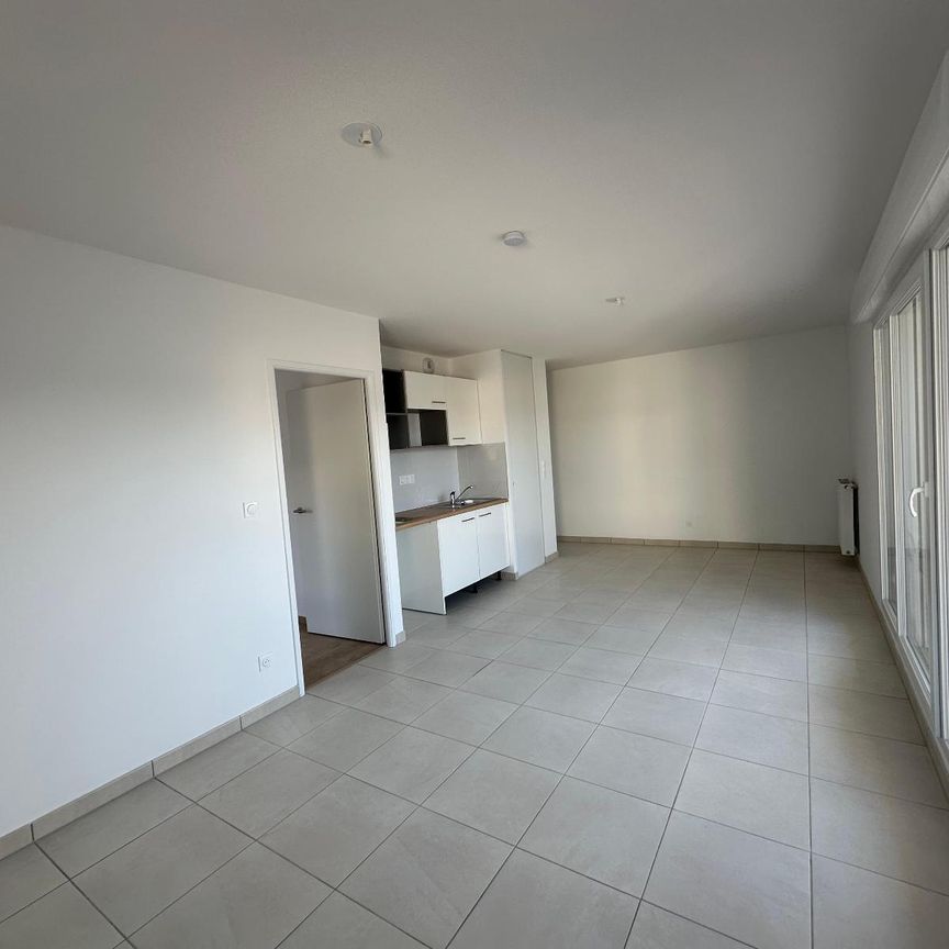 Location Appartement 2 pièces 46m² VILLENEUVE TOLOSANE 31270 - Photo 1