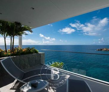 Villa avec vue d'exception à Gustavia. - Photo 1