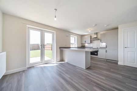 Southwold Drive, Peterborough, Hampton Beach - Photo 5