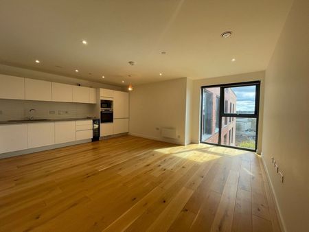 2 Bed Flat, The Axium, B1 - Photo 4