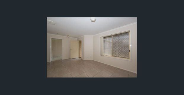 5 Bedroom, 2 Bathroom GEM in Zillmere - Photo 1