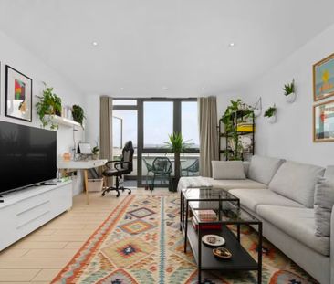 2 Bed Penthouse, Canalside Square, N1 - Photo 4