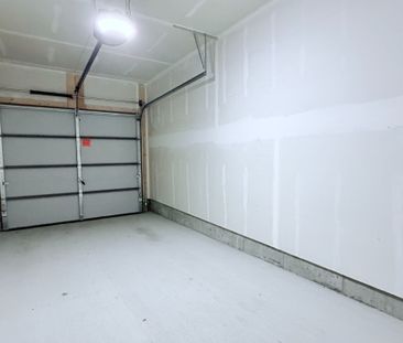 For Lease - 109 Tonic Crescent, Kanata, Ontario - Photo 1