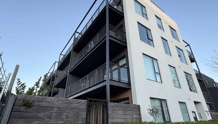 City Centre, 2 bedrooms - Photo 3