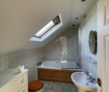 4 bedroom chalet to rent - Photo 6