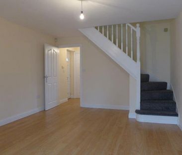 2 bedroom semi-detached house to rent - Photo 6