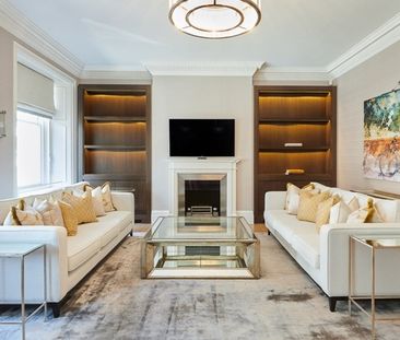 3 Bedroom Apartment, Duke Street, Mayfair, W1K - Photo 2