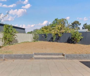 For Lease – $580 per week - Photo 2