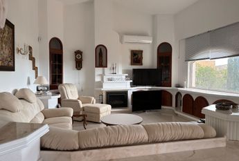 Luxury Villa in Muchamiel, for rent