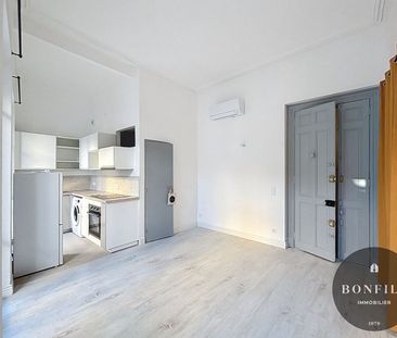 A LOUER AVIGNON INTRAMUROS (84000) : studio avec balcon climatisé- ... - Photo 1