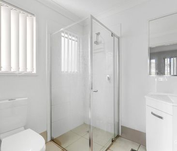 Contemporary Living in a Quiet, Convenient Location - Photo 3