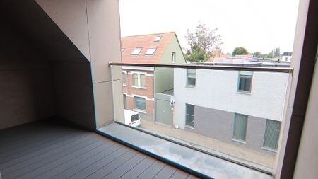 Ruim Duplex-Appartement met Terras en Autostandplaats te huur in Torhout - Foto 3