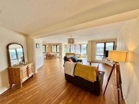 38 St Georges Harbour, Belfast, BT1 3SG - Photo 3